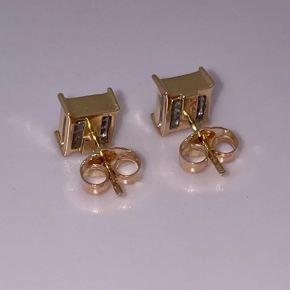 Solid Stamped 14K Yellow Gold Natural Diamond Stud Earrings Unisex Men Women